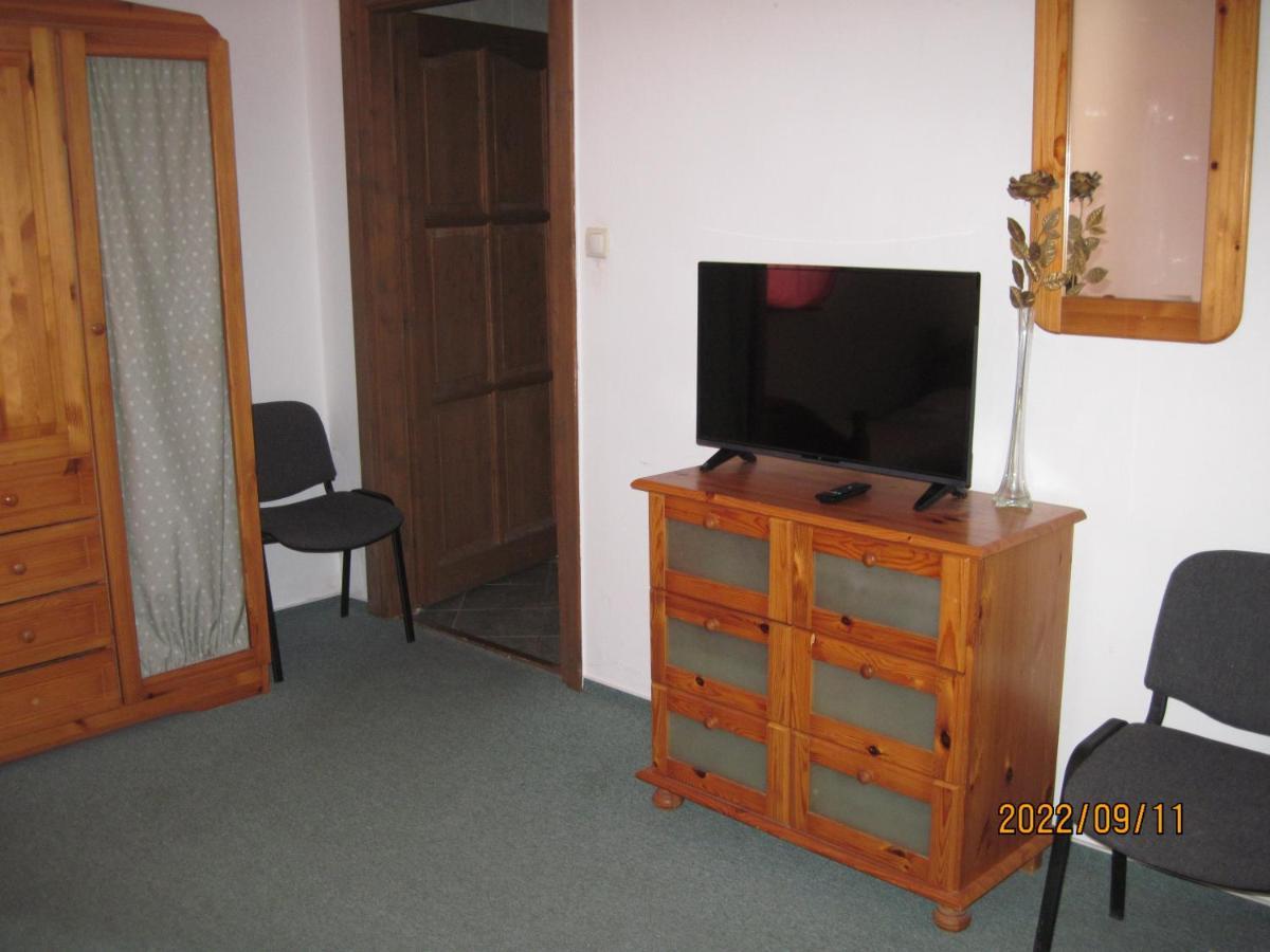 Benyei Fogado Panzio Es Etterem Bed and Breakfast Erdőbénye Eksteriør billede