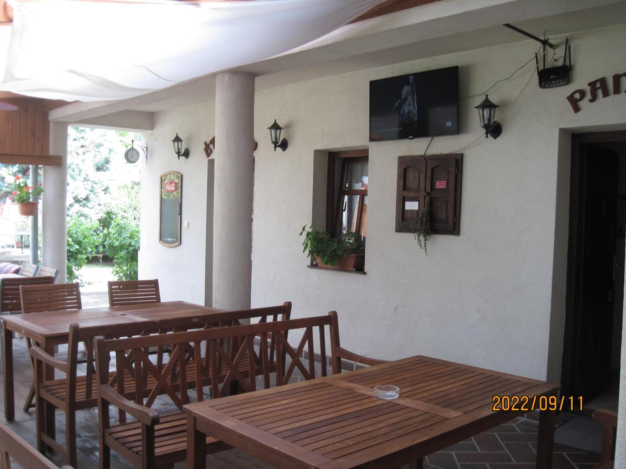 Benyei Fogado Panzio Es Etterem Bed and Breakfast Erdőbénye Eksteriør billede