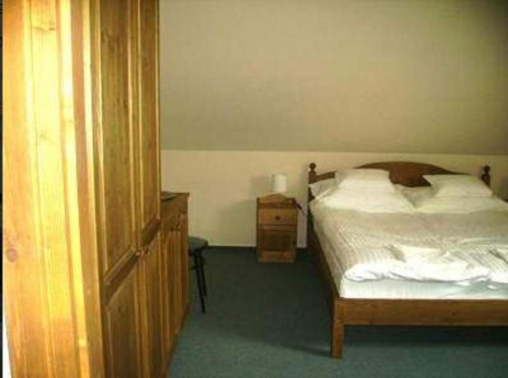 Benyei Fogado Panzio Es Etterem Bed and Breakfast Erdőbénye Eksteriør billede